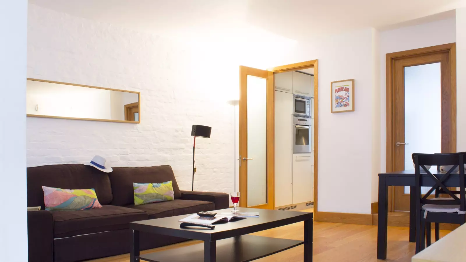 Flat Hoxton Square in Greater London