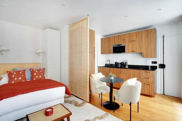 Flat Rue Fustel de Coulanges in Paris
