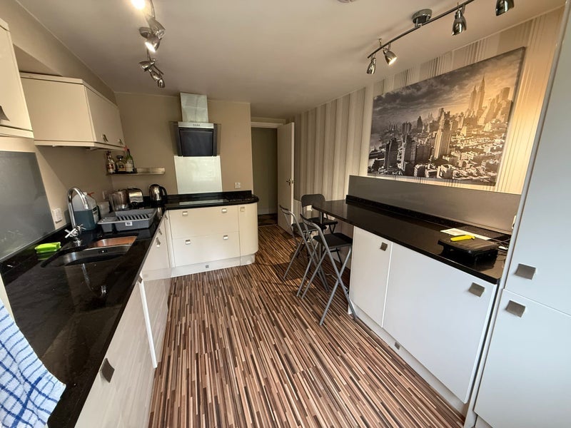 Room St Andrew's Square in Glasgow