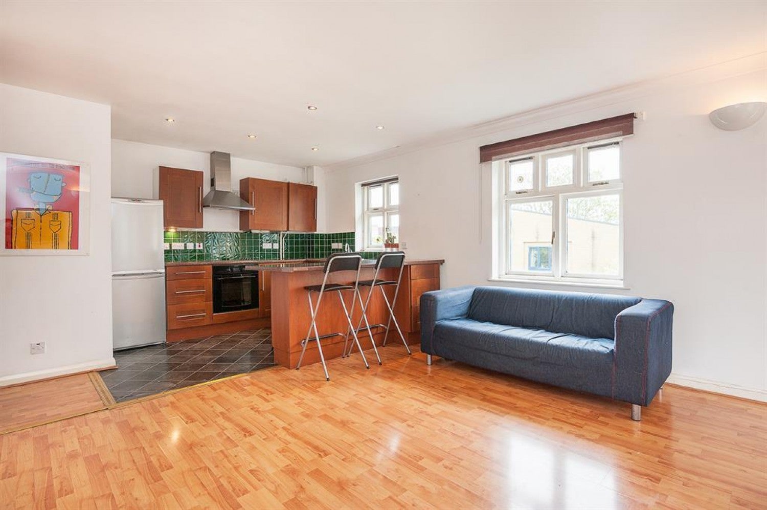 Flat Matthias Road in Greater London