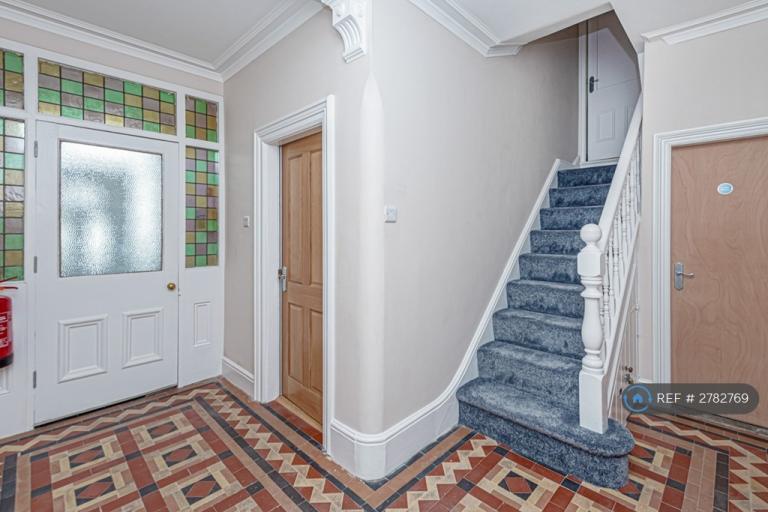 Room Water Street in Menai Bridge