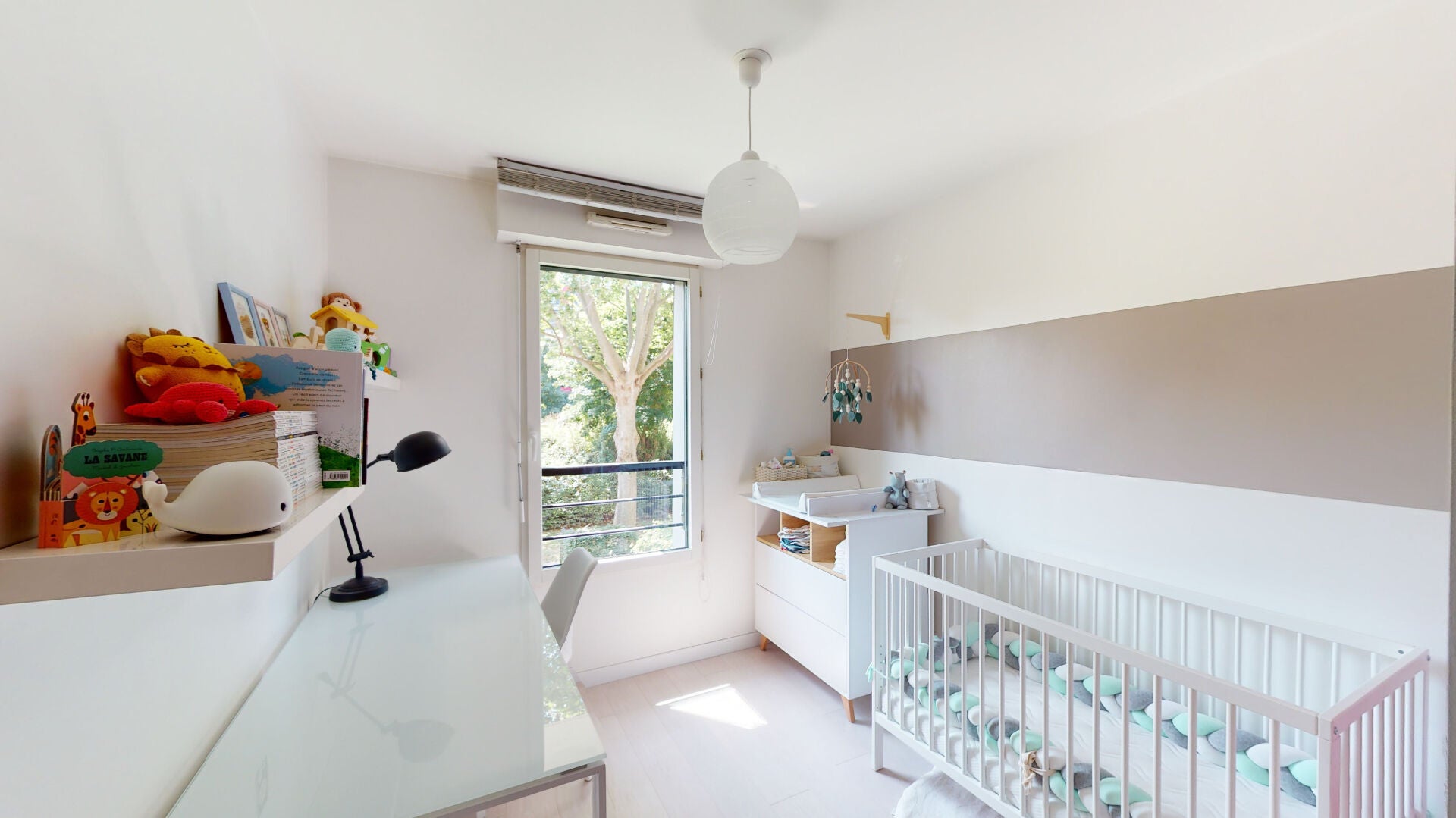 Flat Rue Georges Guynemer in Asnières-sur-Seine