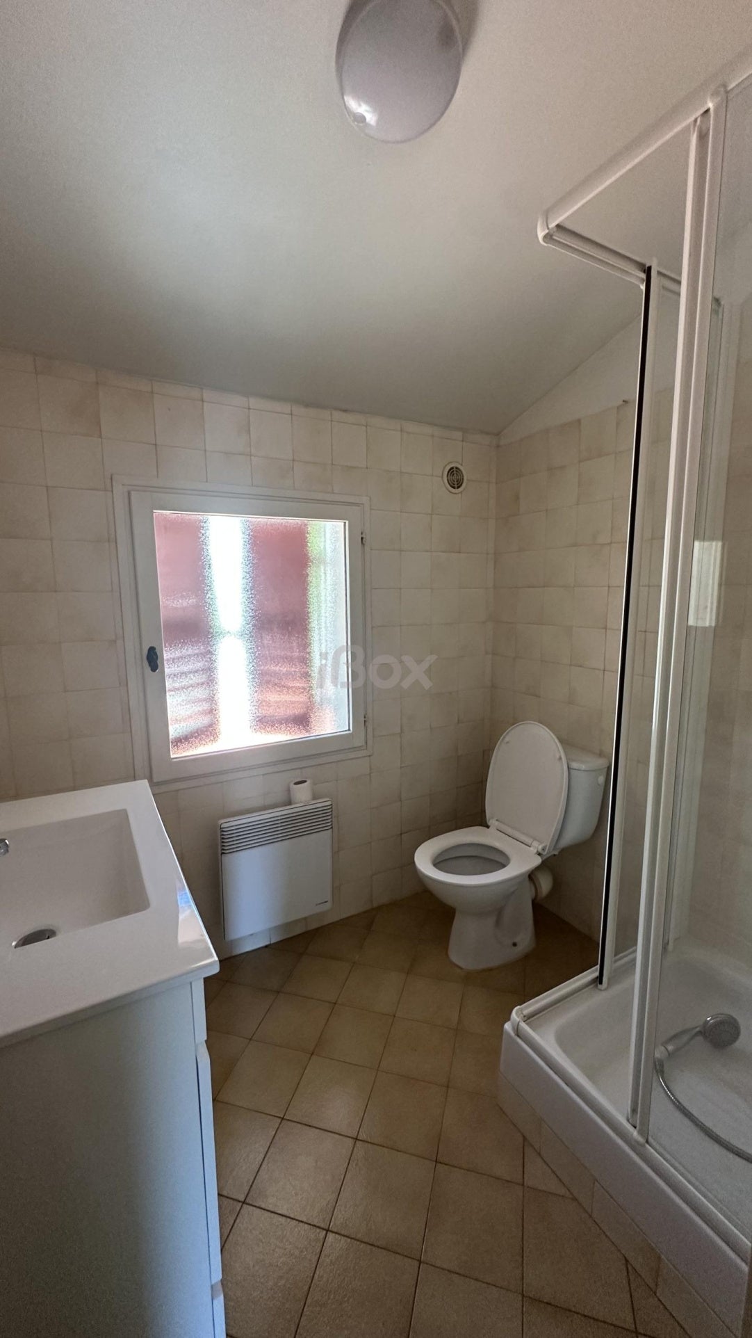 Flat Quai Jean Jaurès in Saint-Mandrier-sur-Mer