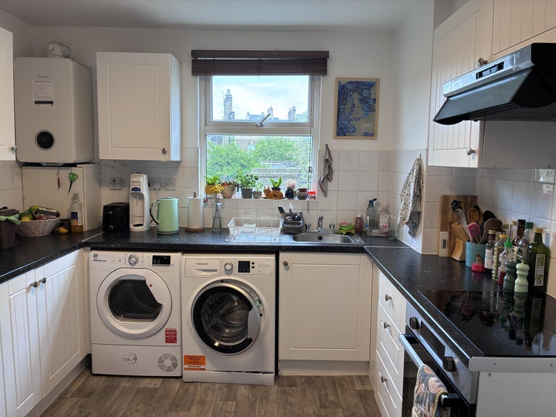 Room East Street in Greater London