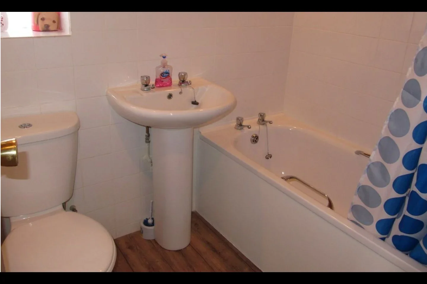 Flat Nimrod Close in Greater London