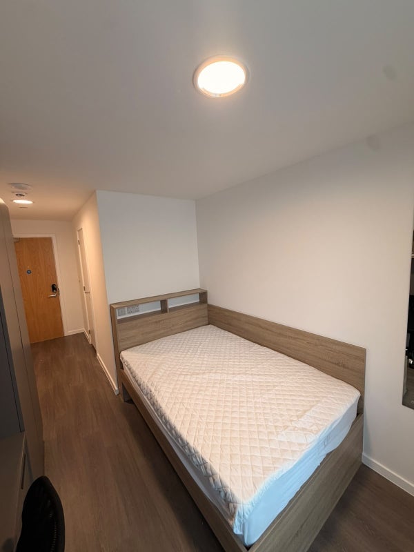 Room Upper York Street in Bristol