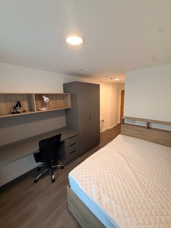 Room Upper York Street in Bristol
