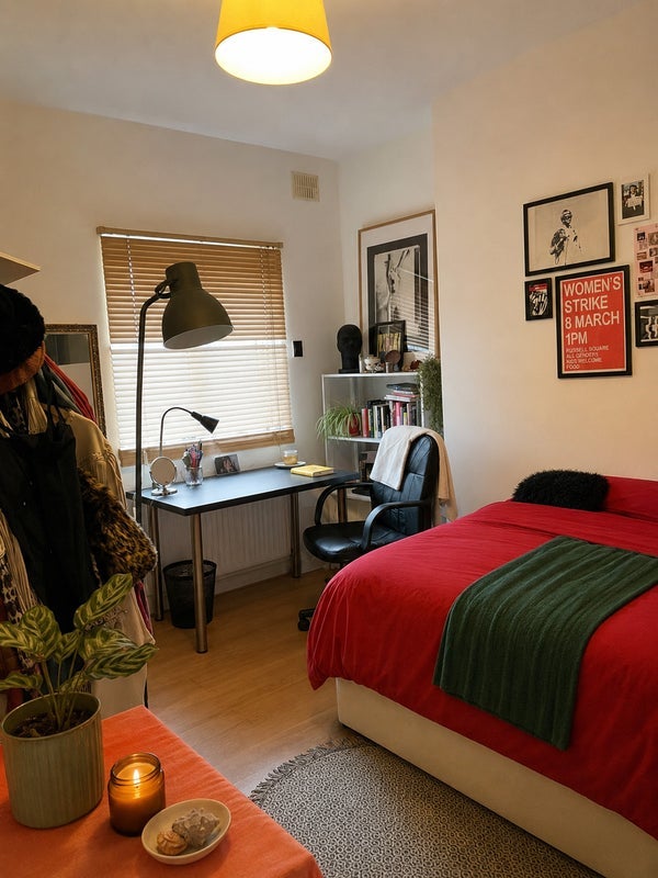 Room Brighton Road in Greater London