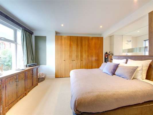 House Ryfold Road in Greater London