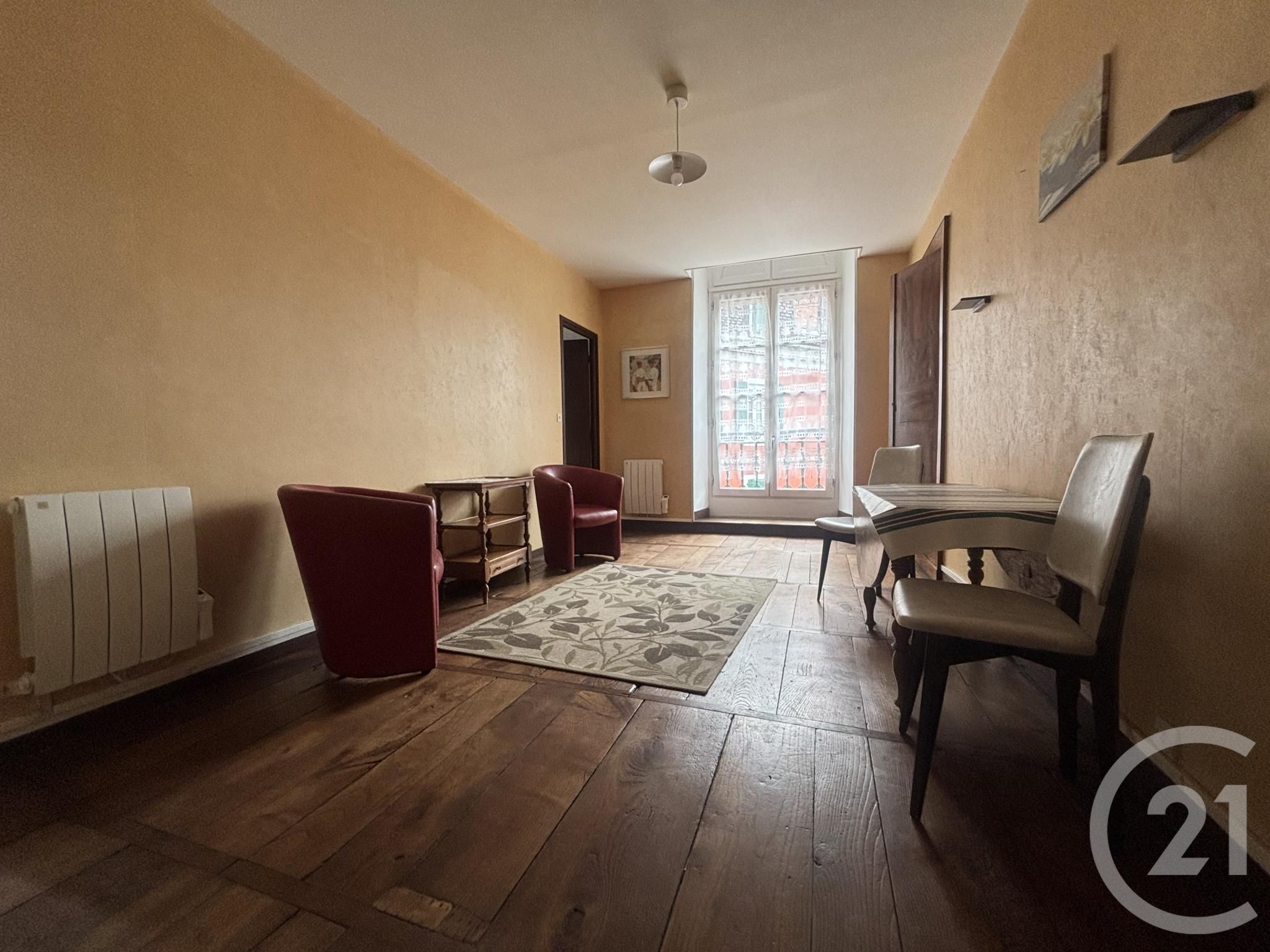Appartement Place d'Argelèrs à Tardets-Sorholus