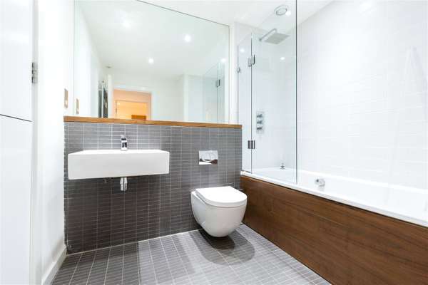 Flat Islington Green in Greater London