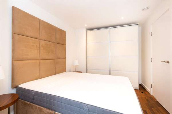 Flat Islington Green in Greater London