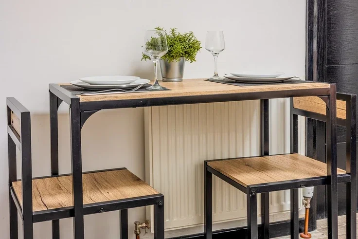 Flat Bouverie Place in City of Westminster