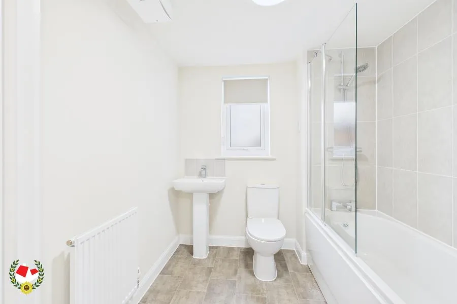 Flat Minett Road in Yate
