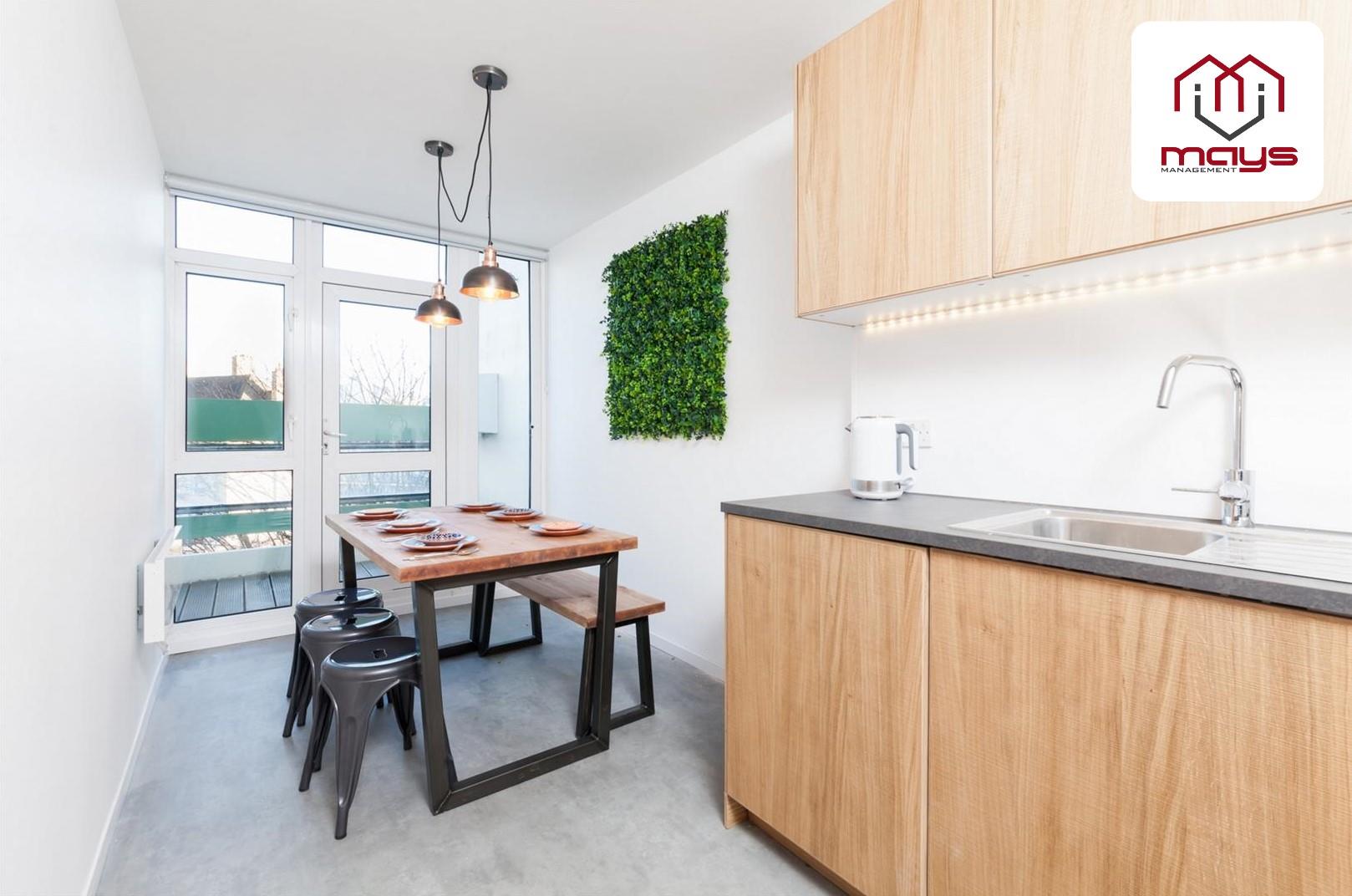 Flat Farthing Fields in Greater London