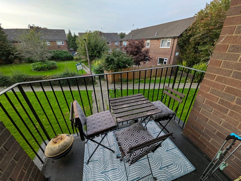 Room Downham Crescent in Prestwich