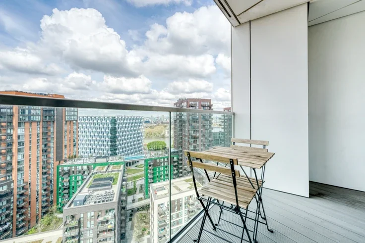Flat Wandsworth Road in Greater London