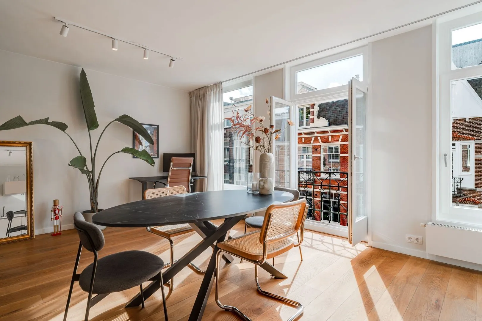 Appartement te koop: Wakkerstraat 18C, Amsterdam