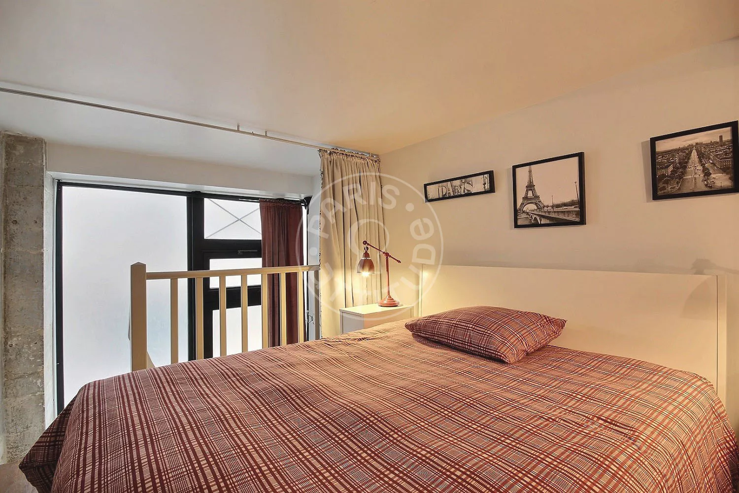 Flat Rue Domat in Paris