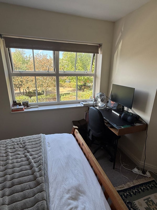 Room Victoria Mews in Greater London