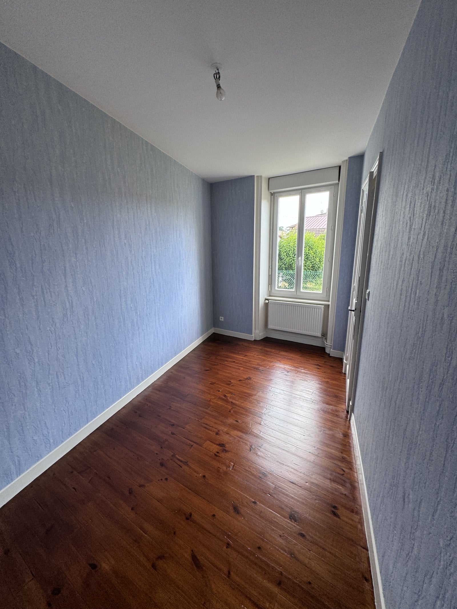 Appartement Rue Pierre Guillot à Panissières
