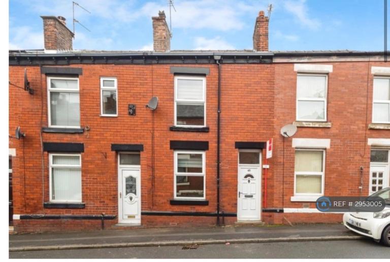 House Hanover Street in Tameside