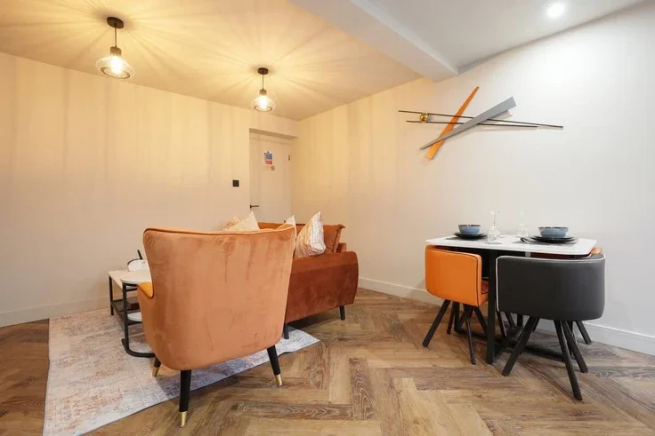 Flat Holberry Gardens in Sheffield