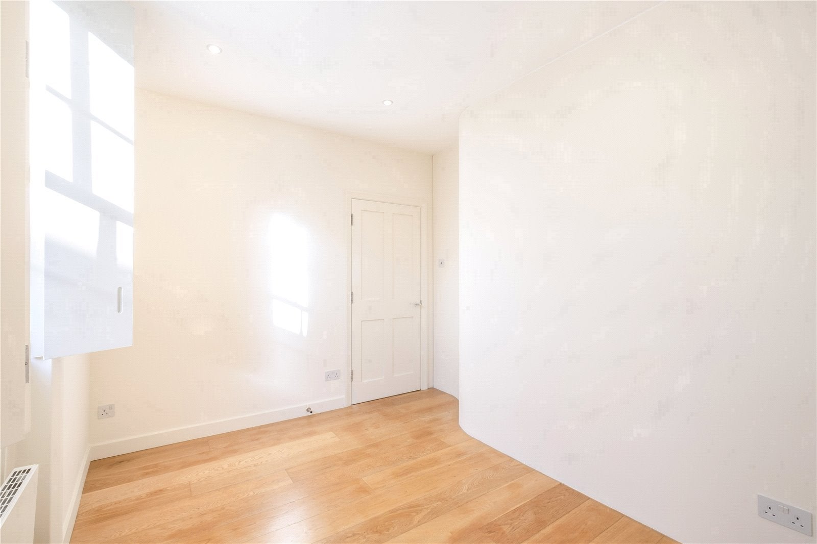 Flat Wilmington Square in Greater London