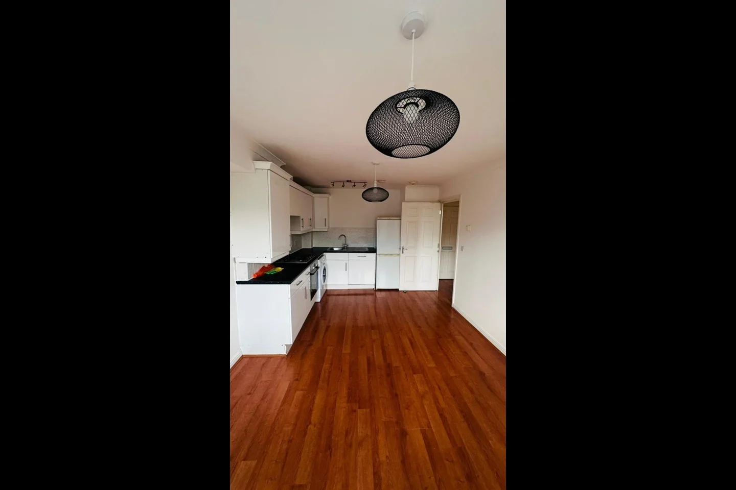 Flat South Street in Greater London