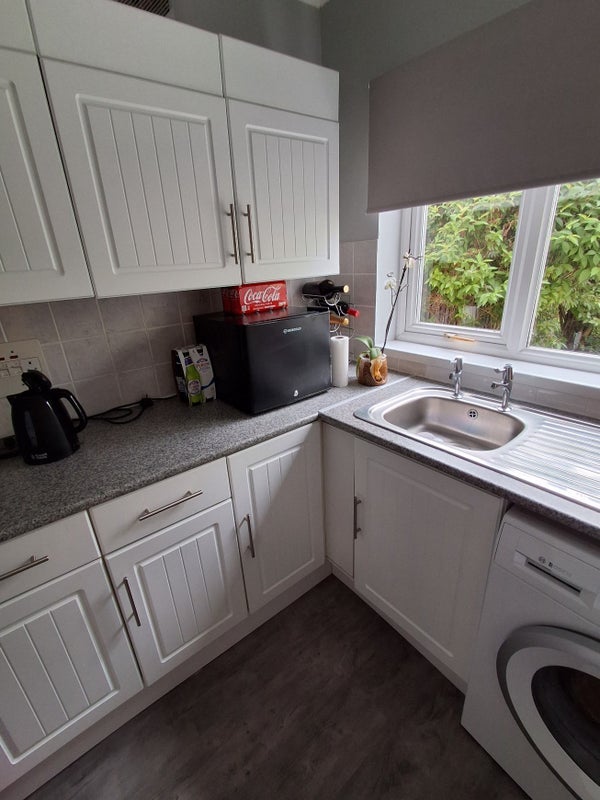 Room Tyning Road in Saltford