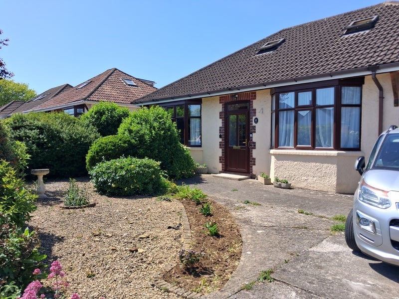 Room Tyning Road in Saltford