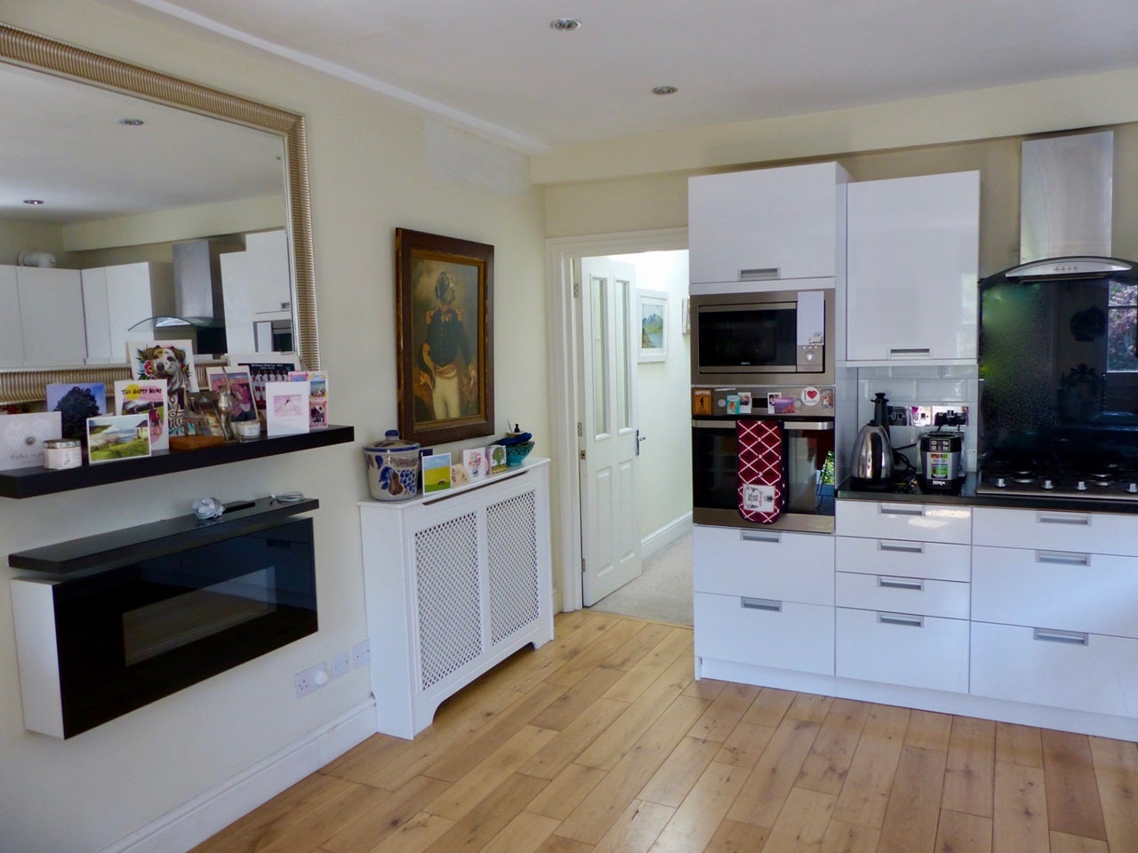 Flat Littlebury Road in Greater London