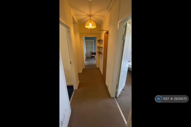 Flat Westfield Court in City of Edinburgh