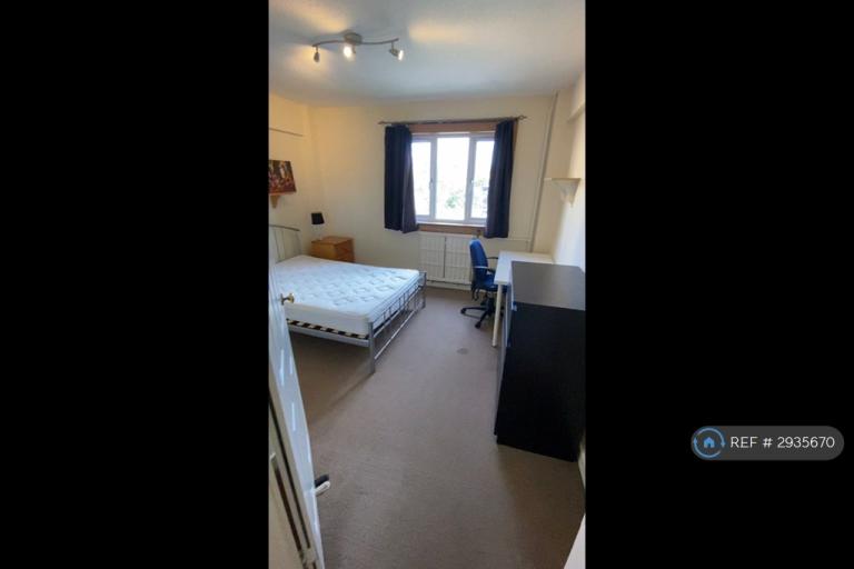 Flat Westfield Court in City of Edinburgh