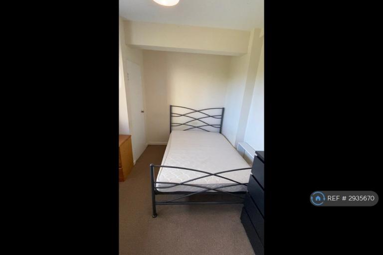 Flat Westfield Court in City of Edinburgh