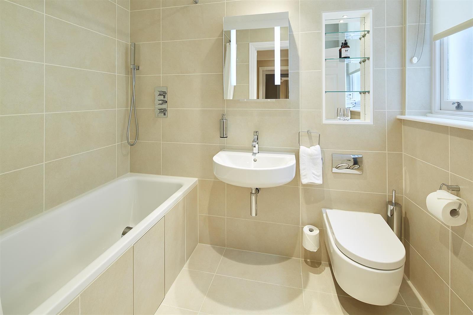 Flat Calico Row in Greater London