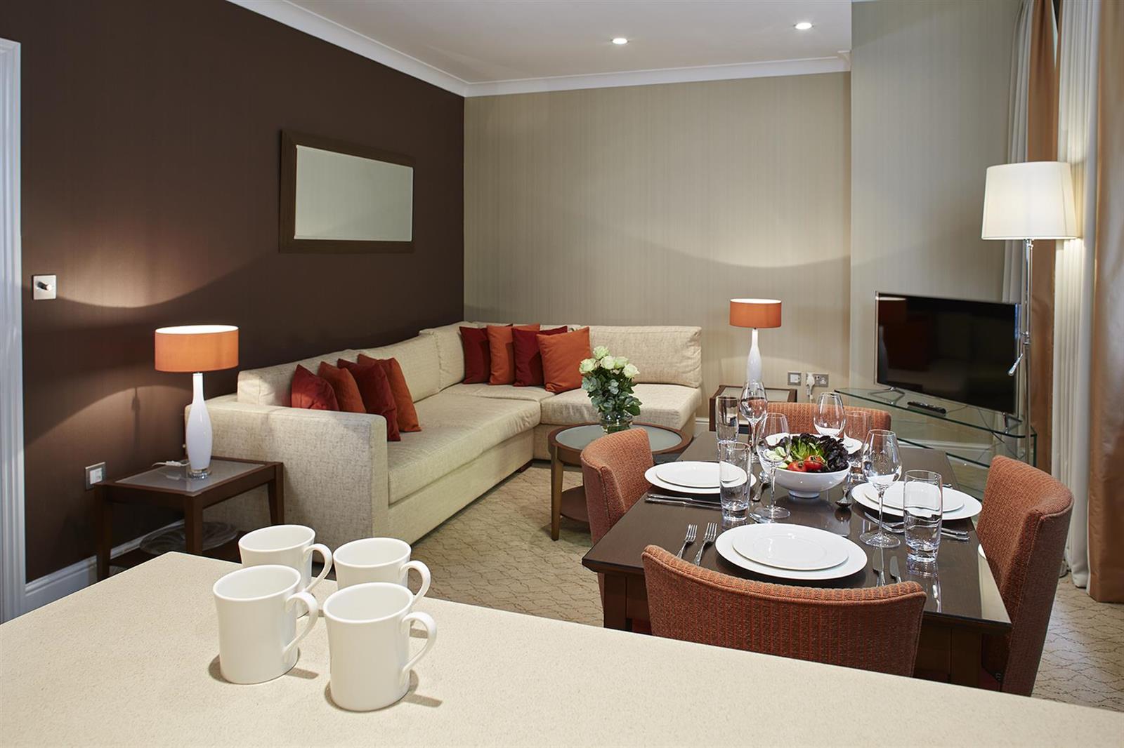 Flat Calico Row in Greater London