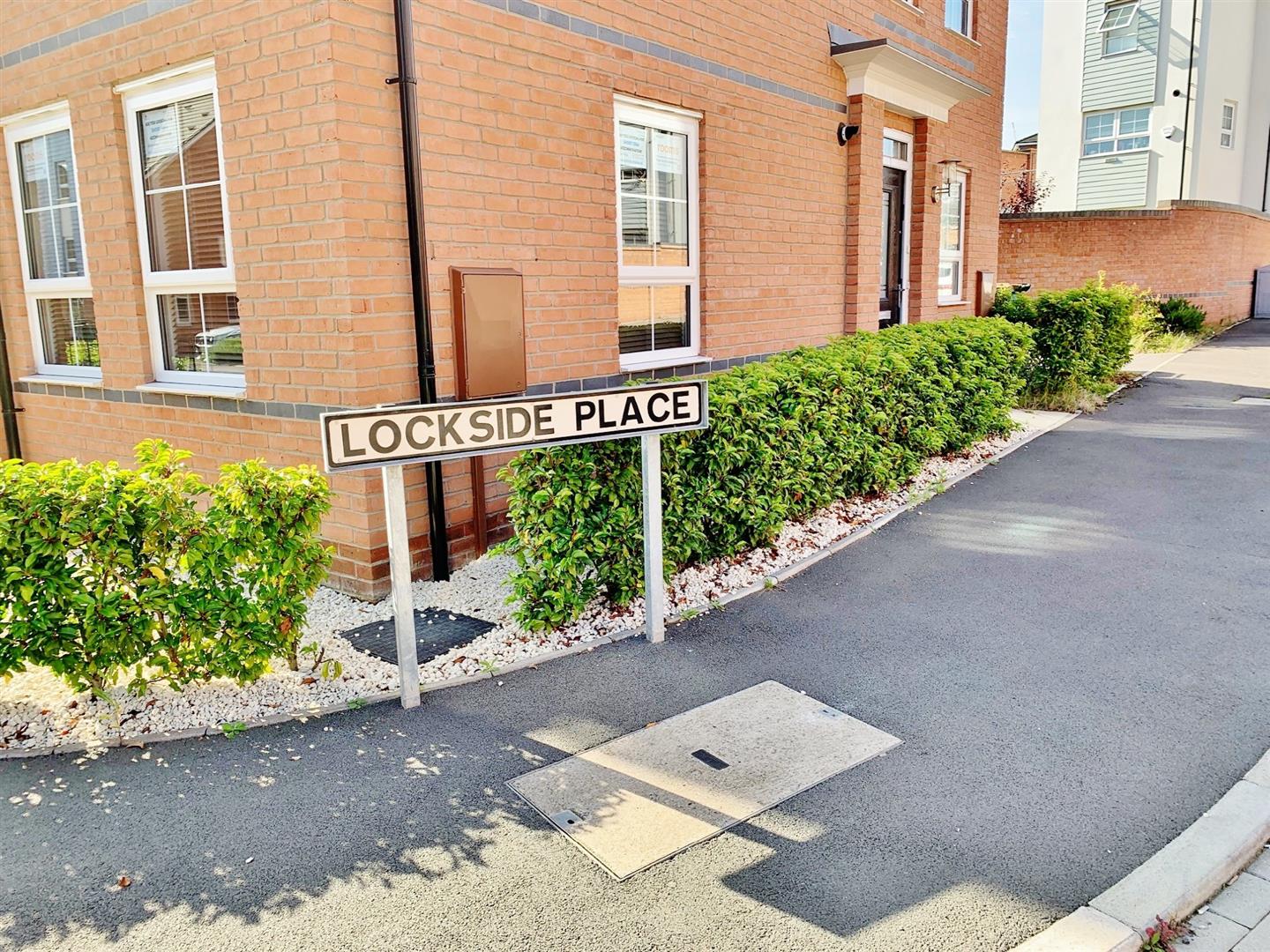 House Lockside Place in Coventry