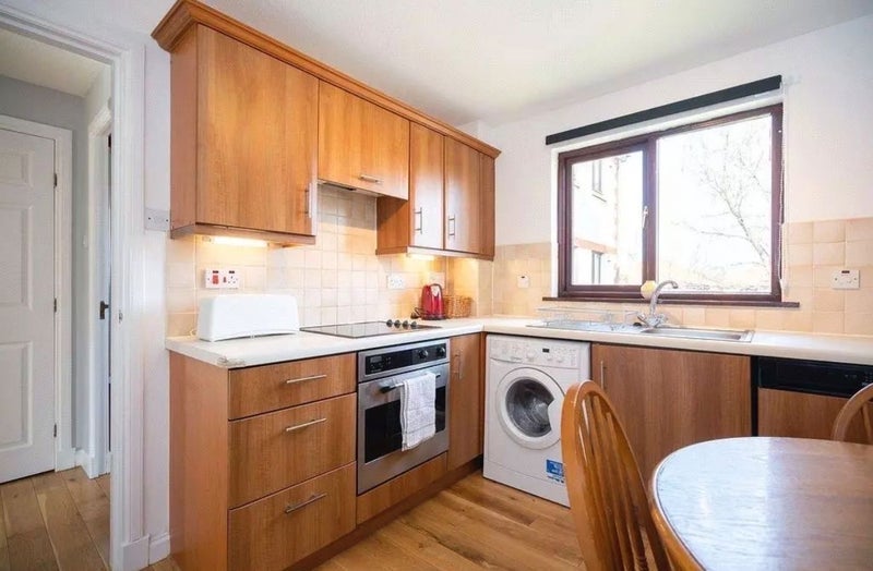 Room South Elixa Place in City of Edinburgh