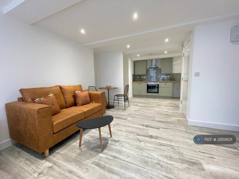 Flat Benyon Street in Oldham