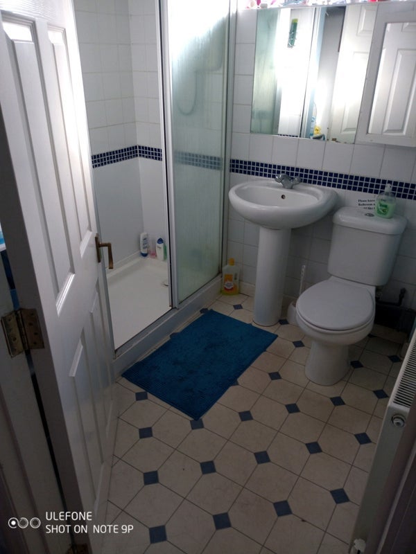 Room Towncourt Crescent in Greater London