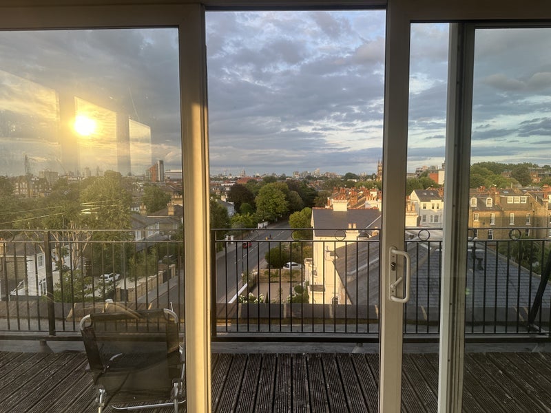 Room Upper Richmond Road in Greater London