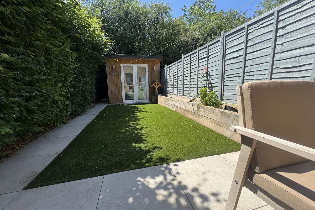 House Sharp Close in Aylesbury