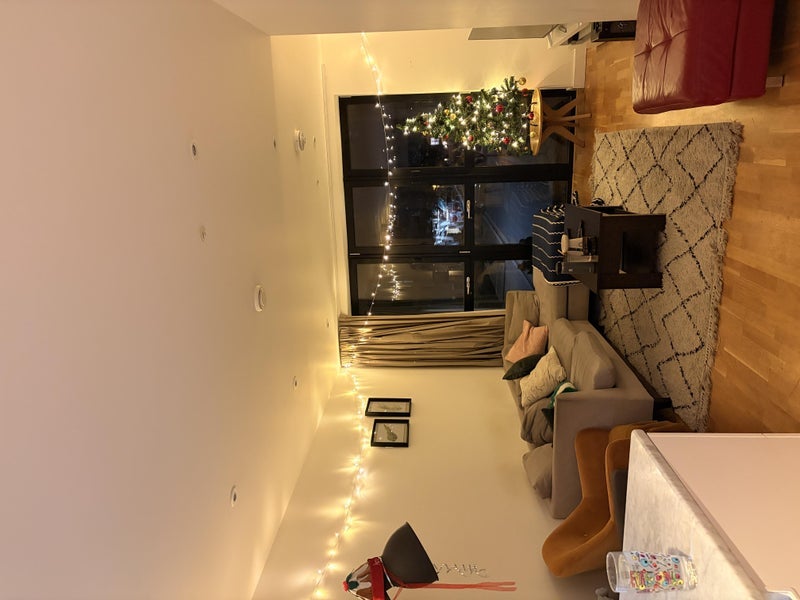 Room Mirabelle Gardens in Greater London