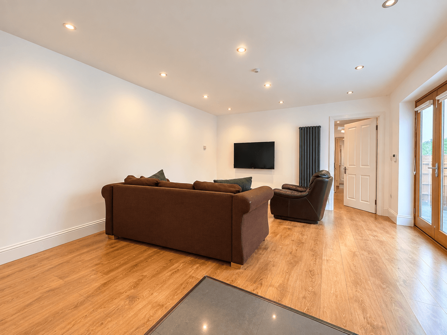 Flat Goulton Road in Greater London