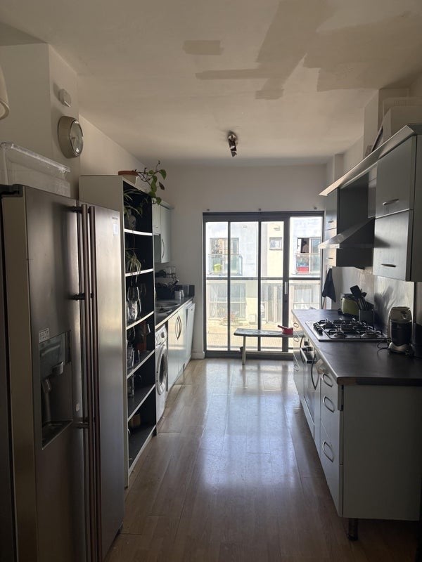 Room Palmers Road in Greater London