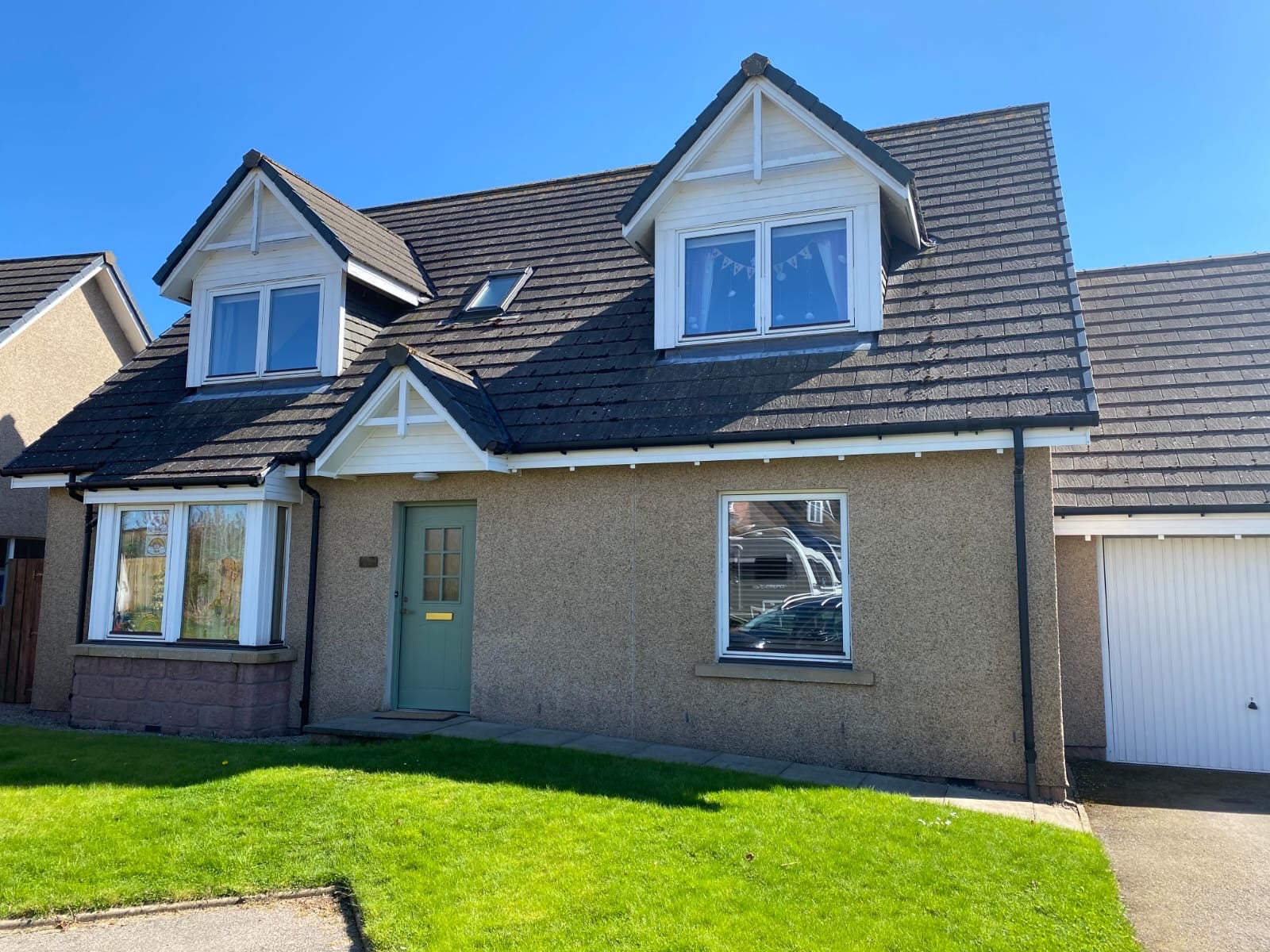 House Mackenzie Avenue in Auchenblae
