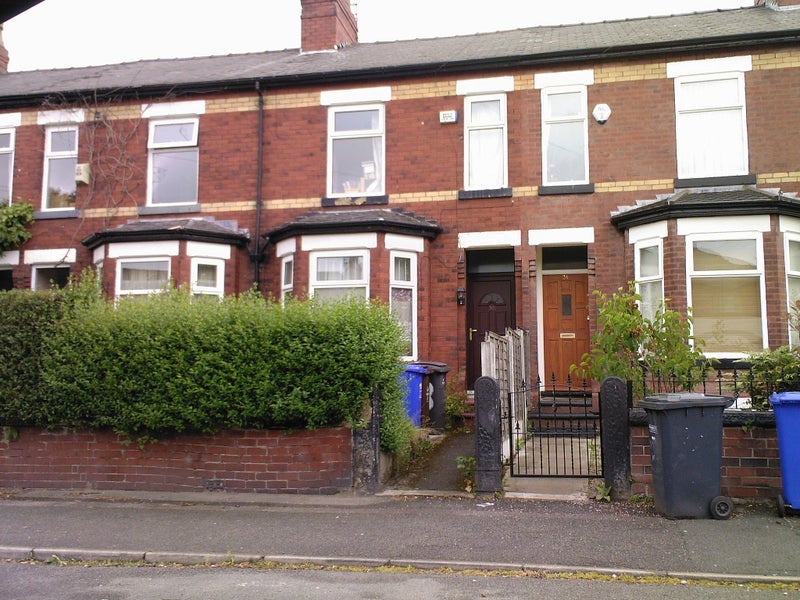 Room Ashford Road in Manchester