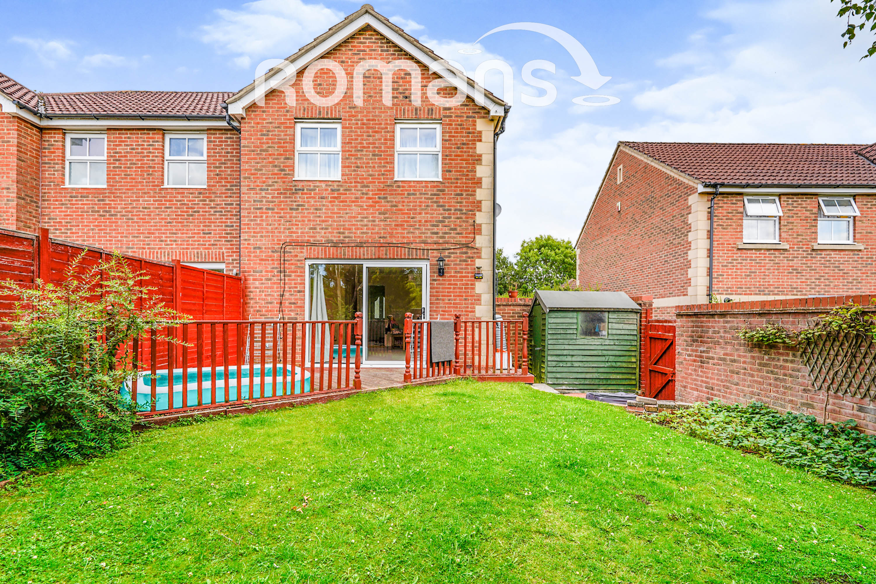 House Pickford Way in Blunsdon St Andrew