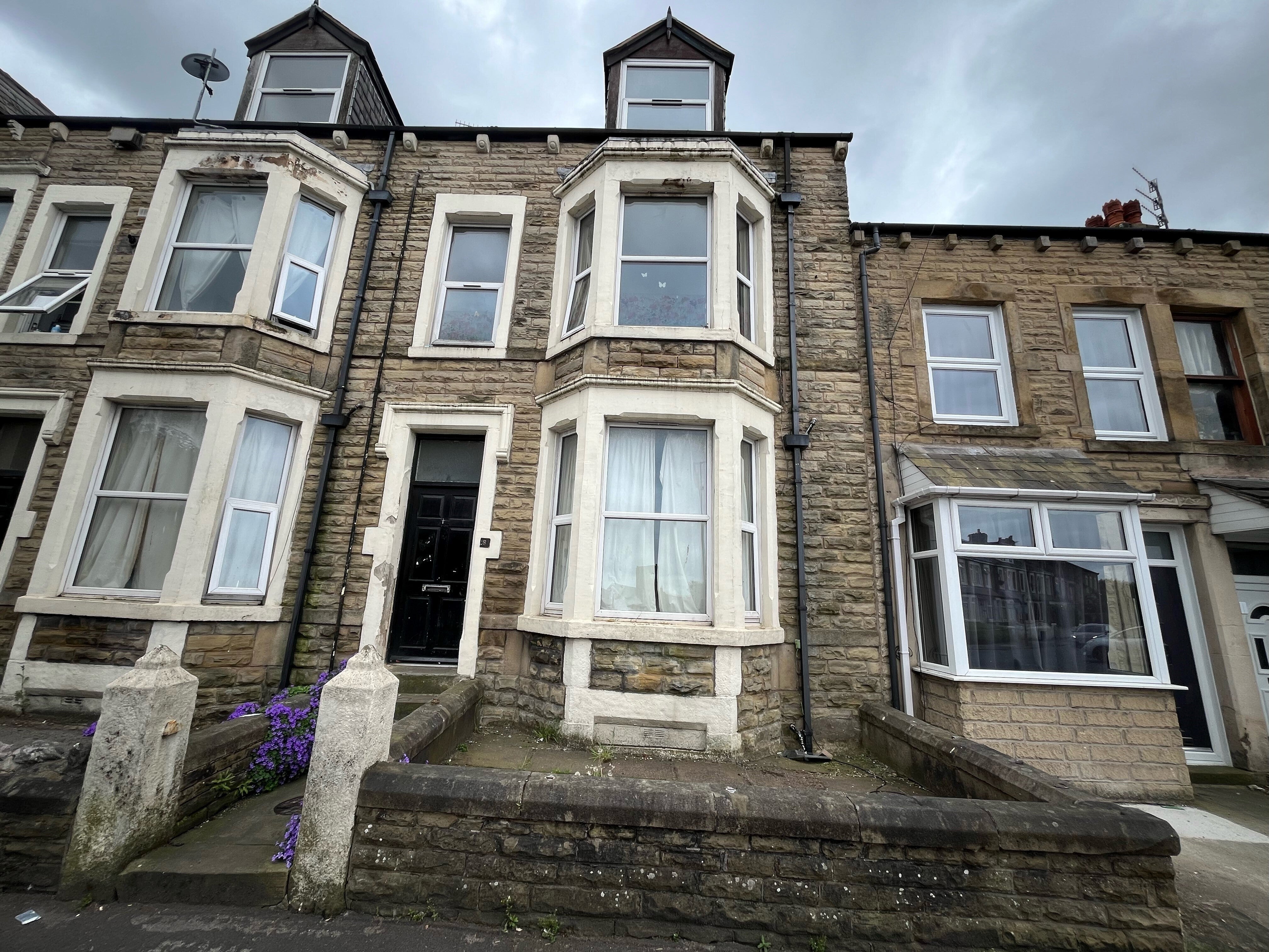 Flat Lancaster Road in Lancaster